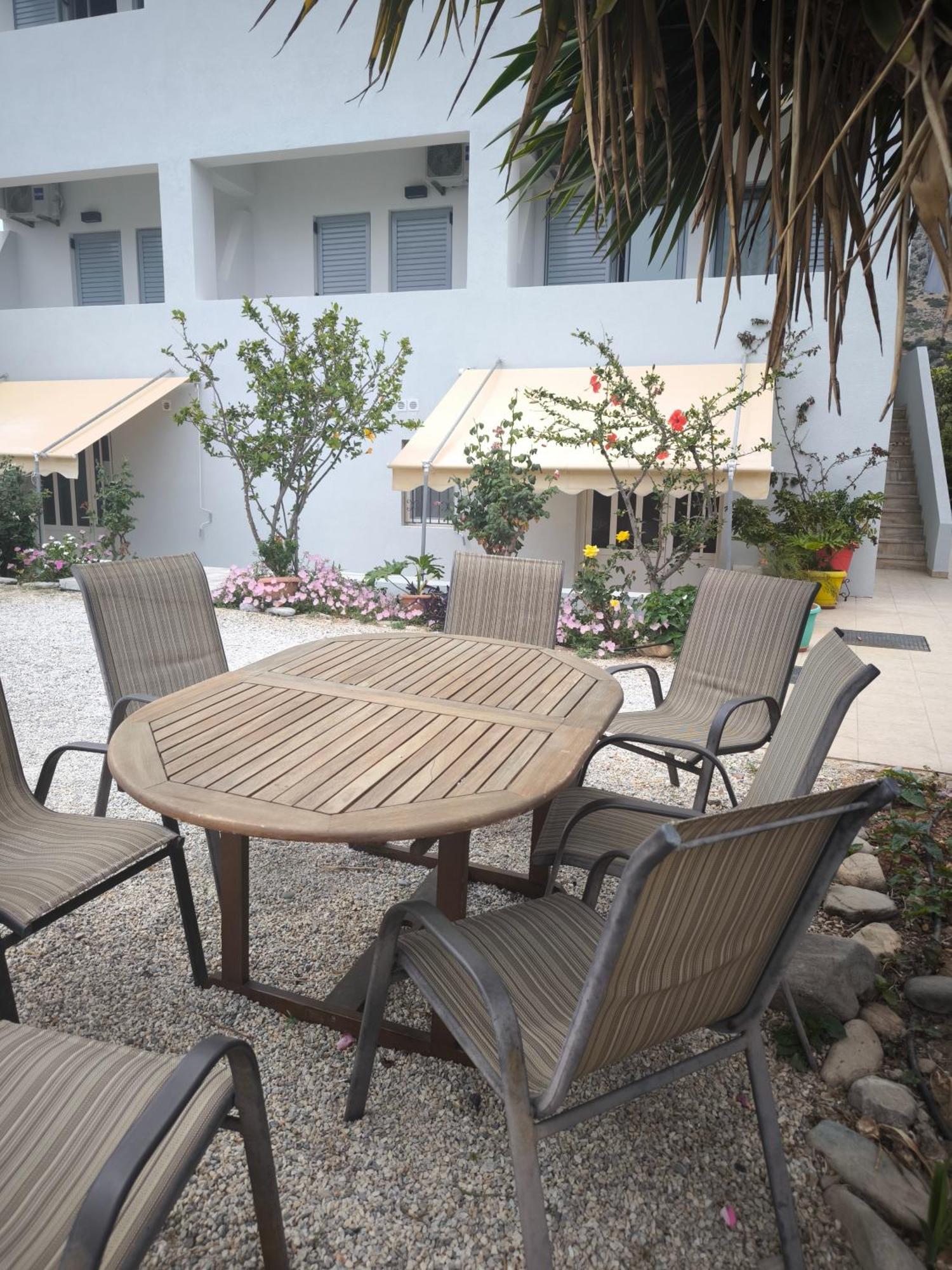 Alexia Rooms Palaiochora Ngoại thất bức ảnh